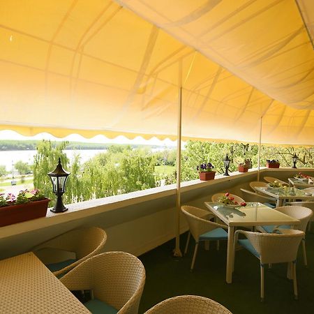 Hotel Belvedere Brăila Extérieur photo