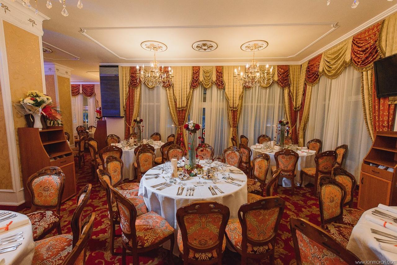 Hotel Belvedere Brăila Extérieur photo