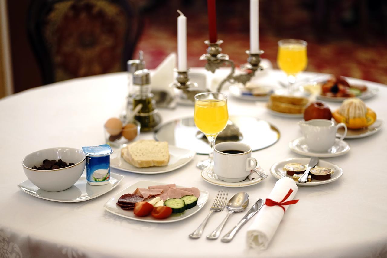 Hotel Belvedere Brăila Extérieur photo